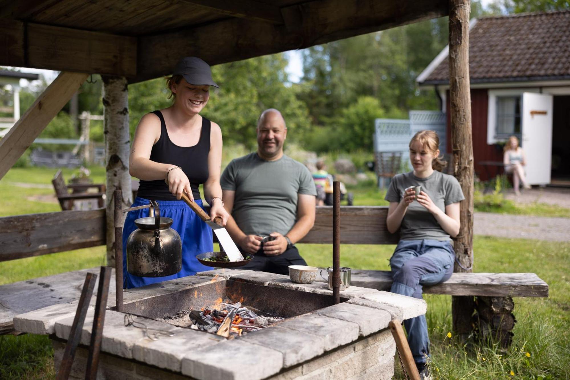 Ekologiska Fru Gran B&B I Tiveden Gardsjo Екстер'єр фото